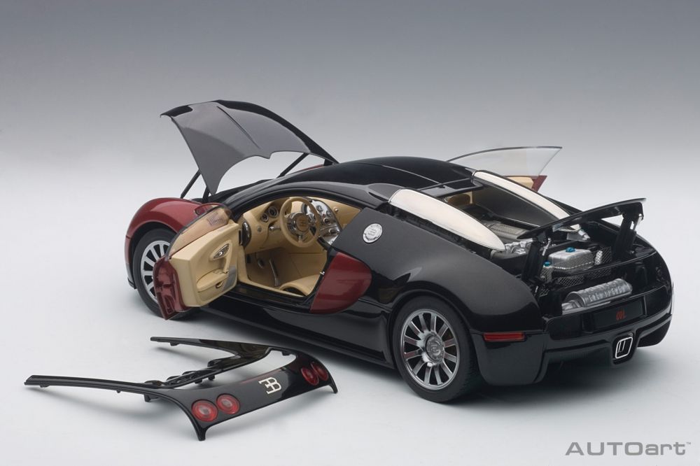 AutoArt Bugatti Veyron 1:18 crven