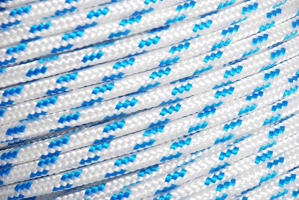 21/3/hr/brodski-konop-za-privez-i-sidro-10mm-30m-bijela-2.jpg