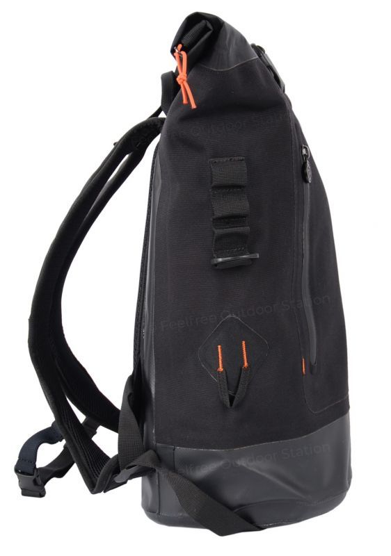 23/1/hr/ruksak-za-laptop-urban-eco-m-crna-18-l-1.jpg