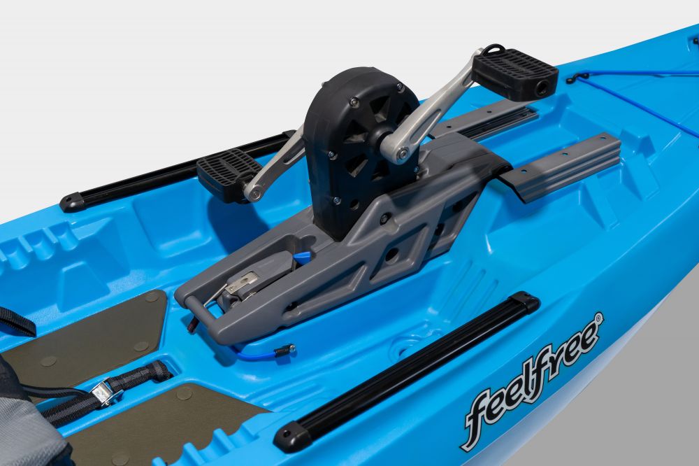 Kajak za ribolov sa pedalama Feelfree Flash PD sky