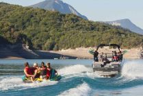 Spinera Lets Go 4 Family tuba za vuču